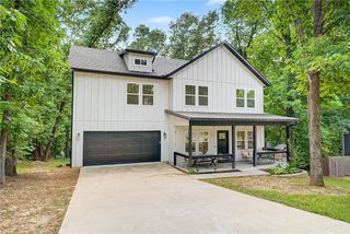 3 Runnymede Circle, Bella Vista, AR 72715