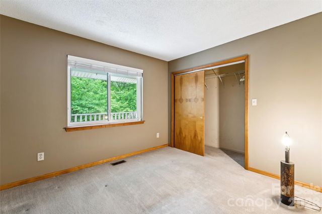 6606 Ludell Lane, Charlotte, NC 28215