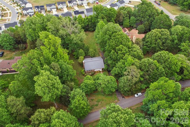 6606 Ludell Lane, Charlotte, NC 28215