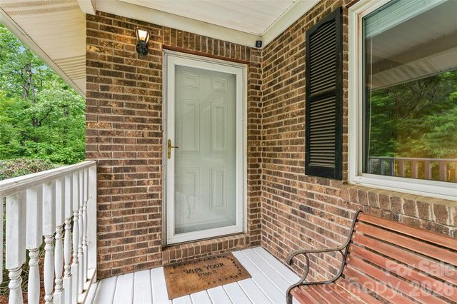 6606 Ludell Lane, Charlotte, NC 28215