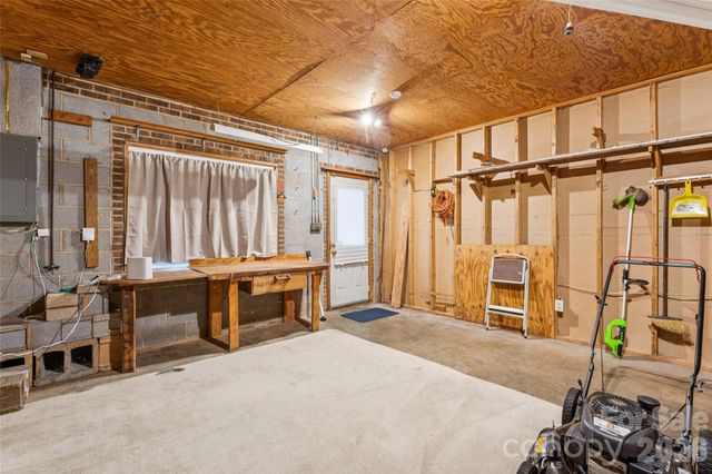 6606 Ludell Lane, Charlotte, NC 28215