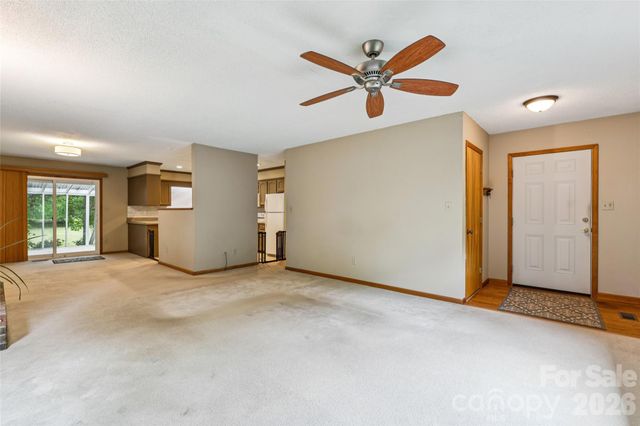 6606 Ludell Lane, Charlotte, NC 28215