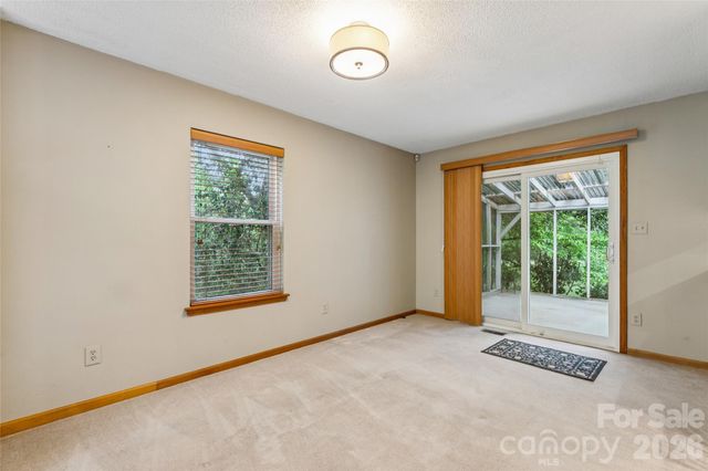 6606 Ludell Lane, Charlotte, NC 28215