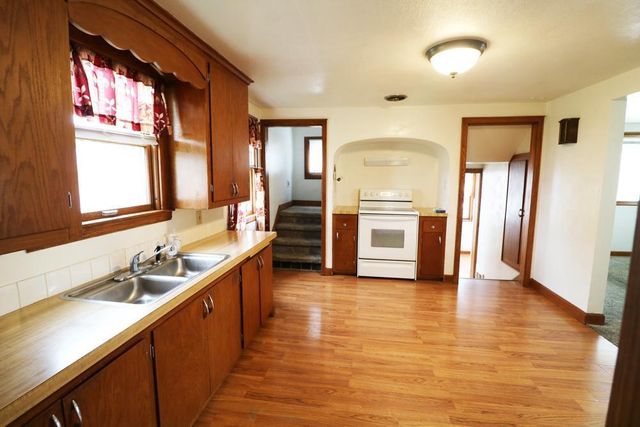 322 E NORTH AVENUE, Little Chute, WI 54140