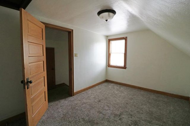 322 E NORTH AVENUE, Little Chute, WI 54140