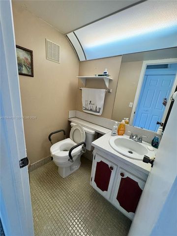 65 Westbury C 65, Deerfield Beach, FL 33442