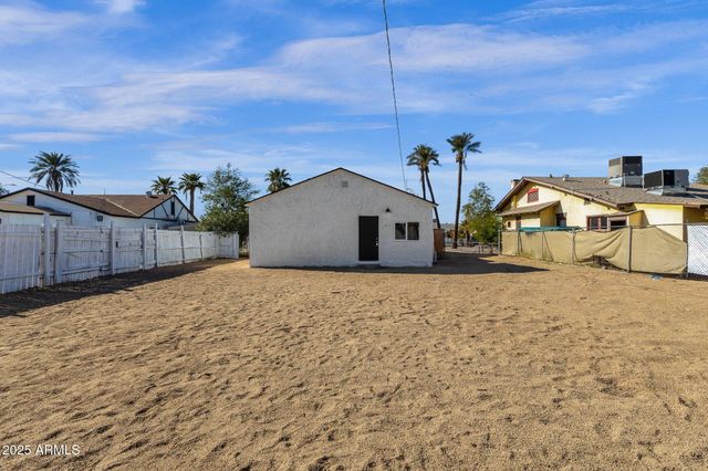 329 N 17TH Drive, Phoenix, AZ 85007