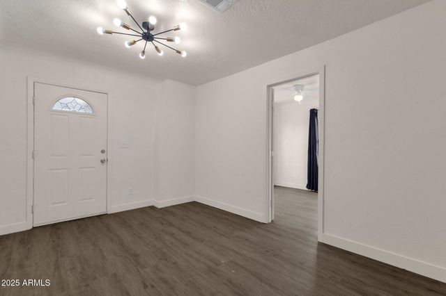 329 N 17TH Drive, Phoenix, AZ 85007