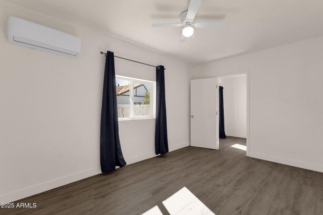 329 N 17TH Drive, Phoenix, AZ 85007