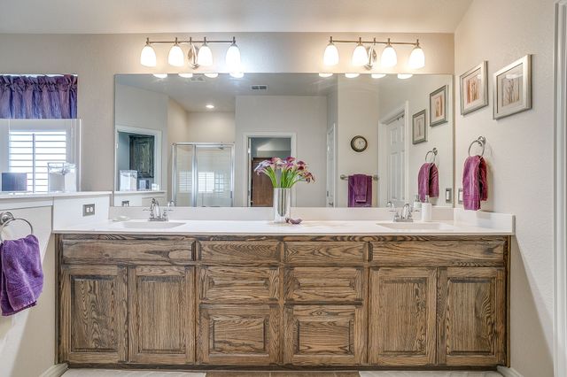 604 Marybeth Drive, Burleson, TX 76028