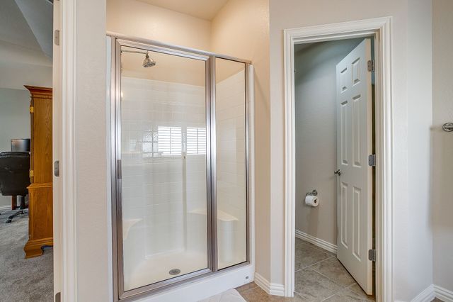 604 Marybeth Drive, Burleson, TX 76028