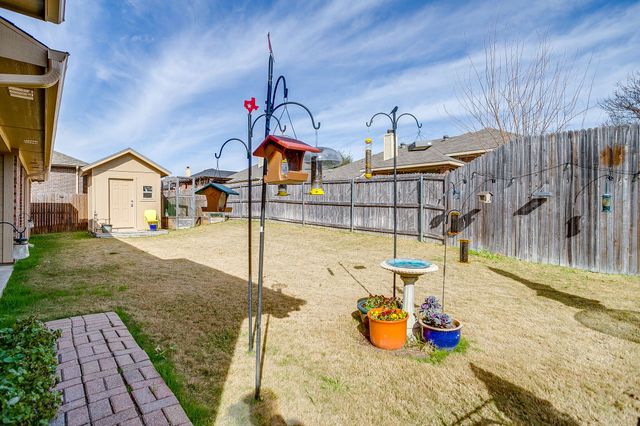 604 Marybeth Drive, Burleson, TX 76028