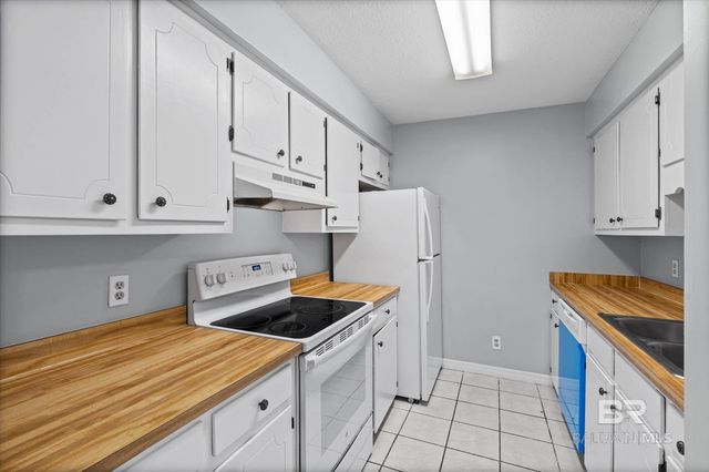 500 Grant Street A104, Daphne, AL 36526