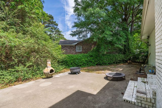 18 Carson Drive, Charleston, SC 29407