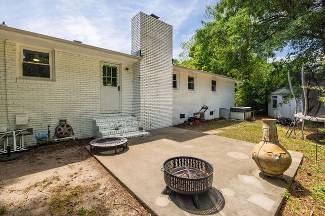 18 Carson Drive, Charleston, SC 29407