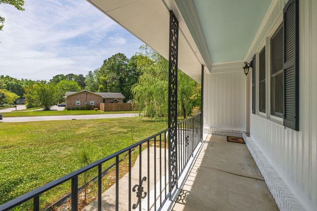 18 Carson Drive, Charleston, SC 29407