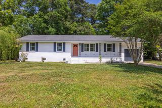 18 Carson Drive, Charleston, SC 29407