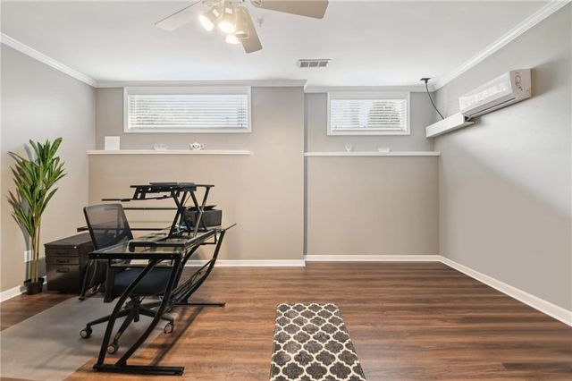 1192 Brookhaven Glen NE, Atlanta, GA 30319
