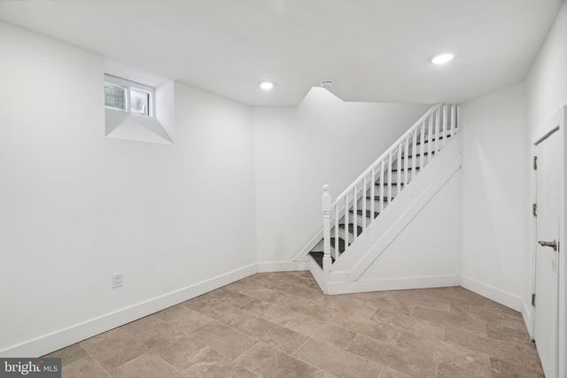 5164 RIDGE AVE, Philadelphia, PA 19128