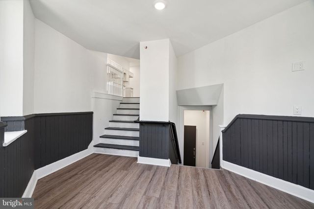 5164 RIDGE AVE, Philadelphia, PA 19128