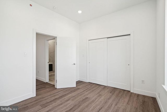 5164 RIDGE AVE, Philadelphia, PA 19128