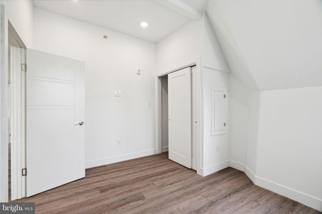 5164 RIDGE AVE, Philadelphia, PA 19128