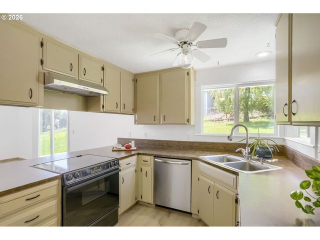 14705 Sw 139TH Ave, Portland, OR 97224