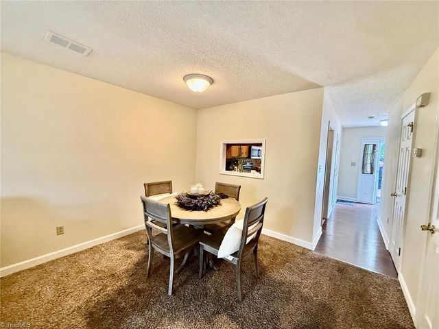 5900 King Charles Court, Clemmons, NC 27012