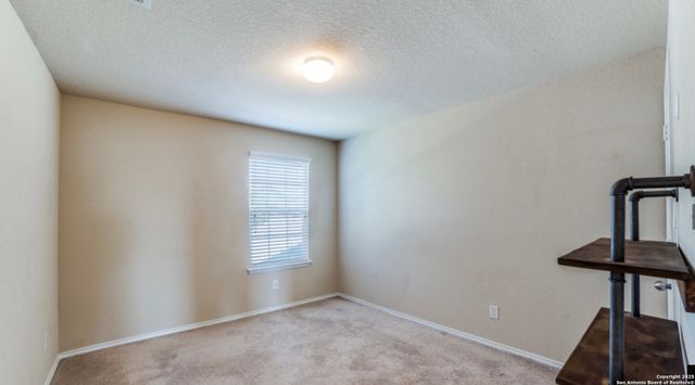 1422 Anise Ln, San Antonio, TX 78245