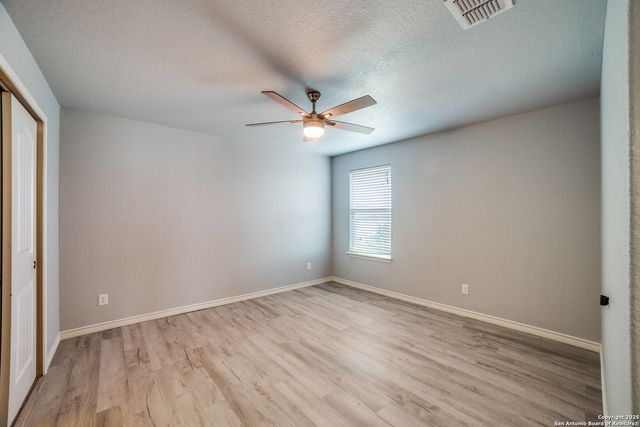 1422 Anise Ln, San Antonio, TX 78245