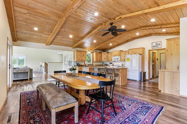 9805 430th Street, Harris, MN 55032
