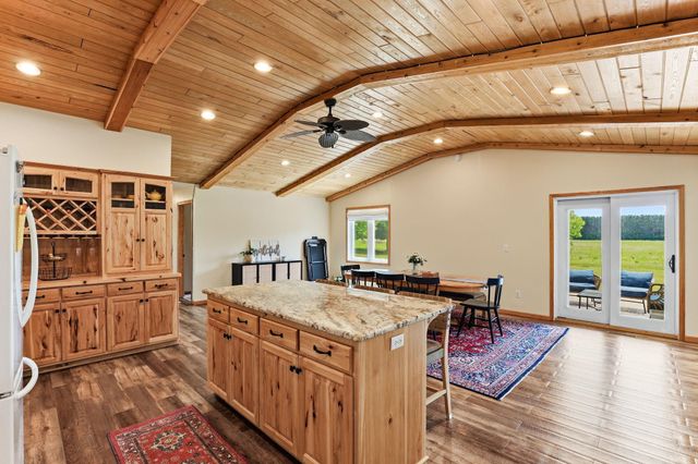 9805 430th Street, Harris, MN 55032