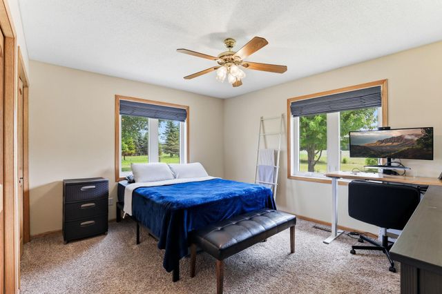 9805 430th Street, Harris, MN 55032