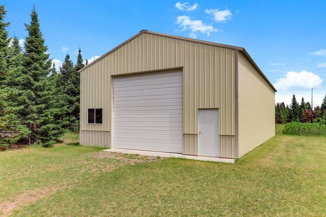 9805 430th Street, Harris, MN 55032