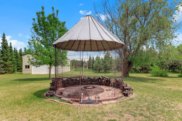 9805 430th Street, Harris, MN 55032