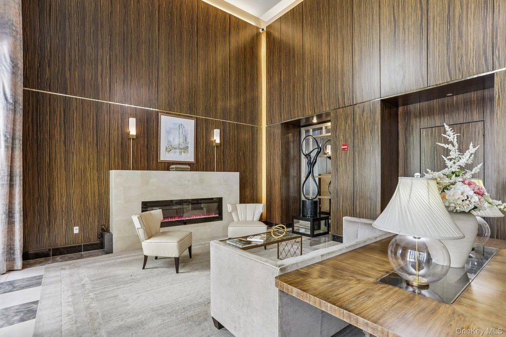 10 City Place 9C, White Plains, NY 10601 — photo 3
