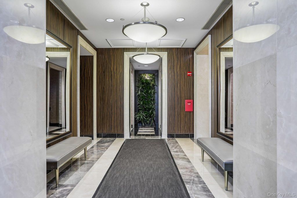 10 City Place 9C, White Plains, NY 10601 — photo 4