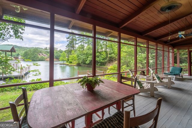 817 E Wildcat Road, Clarkesville, GA 30523