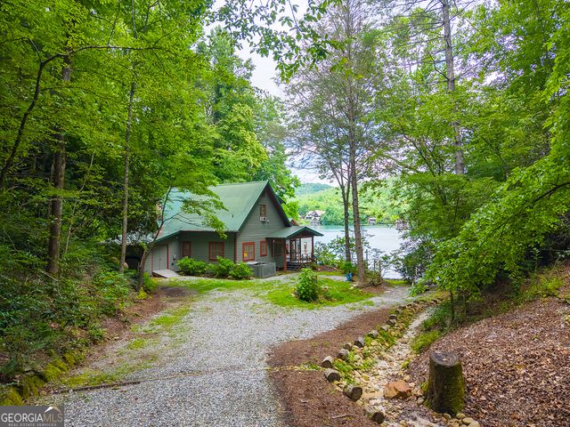 817 E Wildcat Road, Clarkesville, GA 30523
