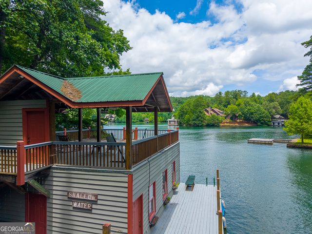 817 E Wildcat Road, Clarkesville, GA 30523