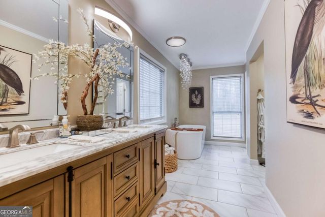 781 Alcova Drive, Social Circle, GA 30025