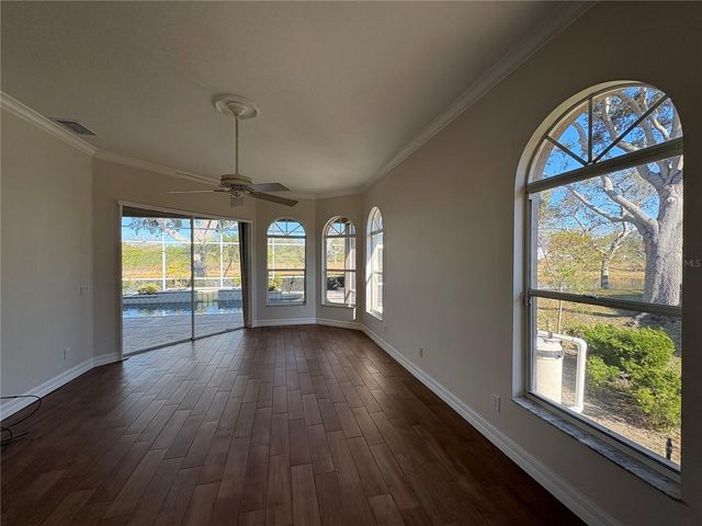 5205 FAR OAK CIRCLE, Sarasota, FL 34238