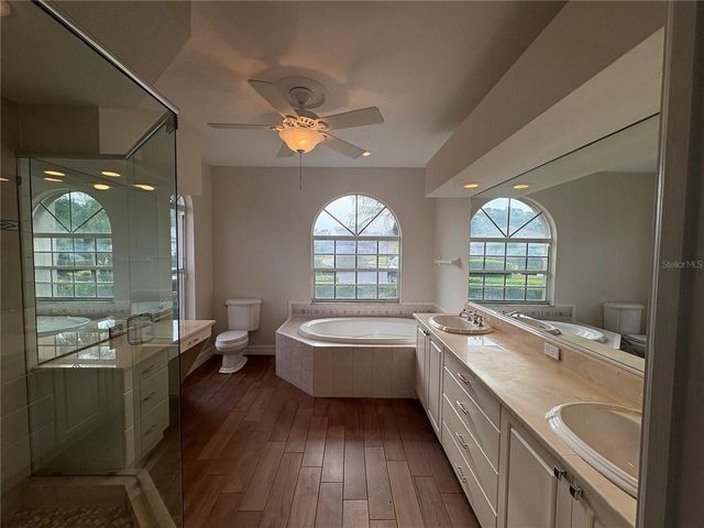 5205 FAR OAK CIRCLE, Sarasota, FL 34238