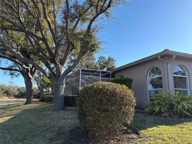 5205 FAR OAK CIRCLE, Sarasota, FL 34238