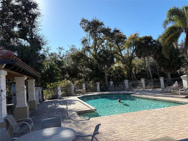 5205 FAR OAK CIRCLE, Sarasota, FL 34238
