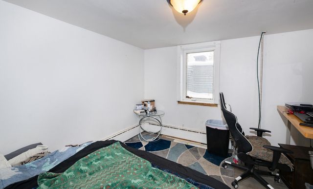 1909 9th Avenue S, Fargo, ND 58103