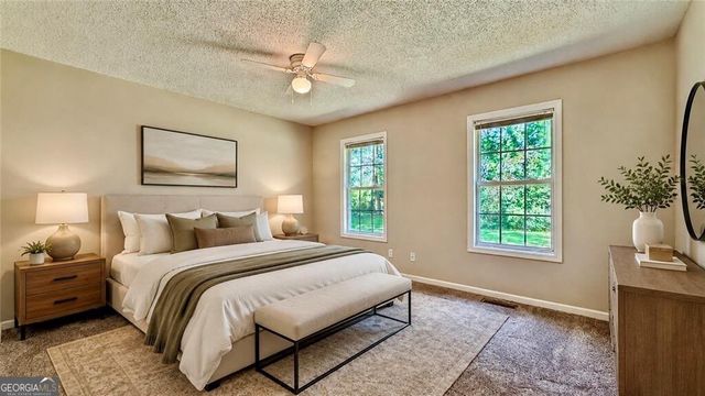 369 Oakland Drive SE, Calhoun, GA 30701
