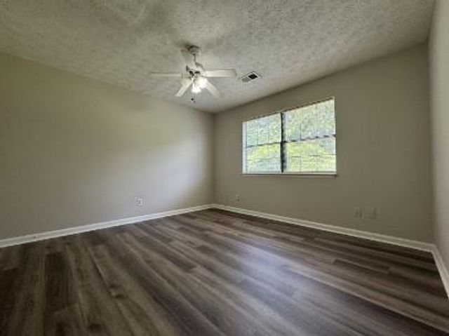 8170 Canyon Forge Drive, Riverdale, GA 30274
