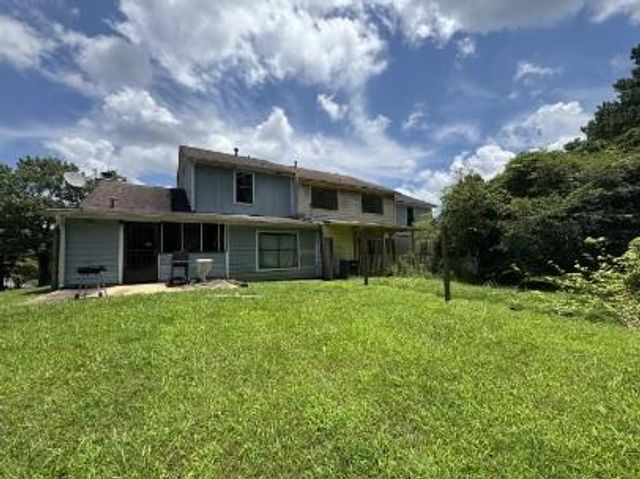 8170 Canyon Forge Drive, Riverdale, GA 30274