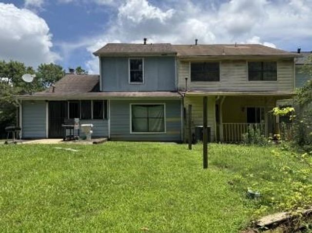 8170 Canyon Forge Drive, Riverdale, GA 30274